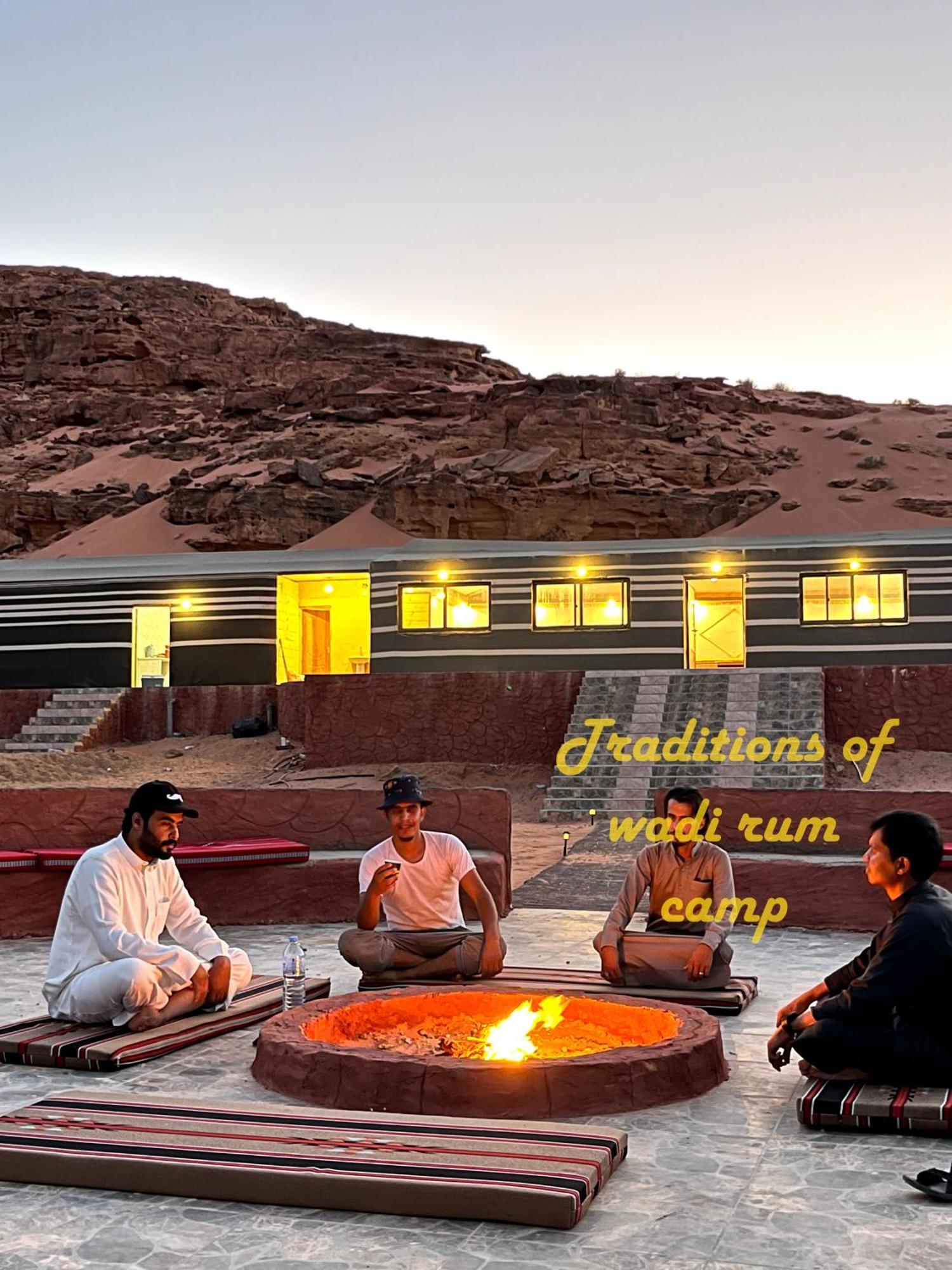 Hotel Traditions Of Wadi Rum Camp & Jeep Tour Exterior foto