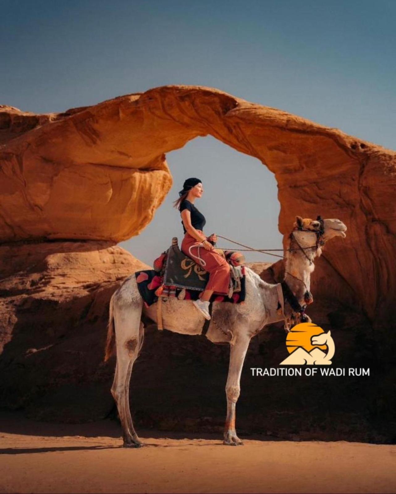 Hotel Traditions Of Wadi Rum Camp & Jeep Tour Exterior foto